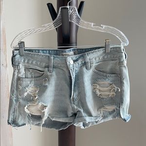 Abercrombie shorts size 29